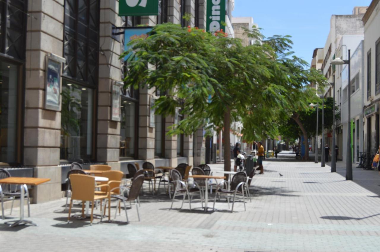 Bright, Modern Apartment In The Heart Of Arrecife Ngoại thất bức ảnh