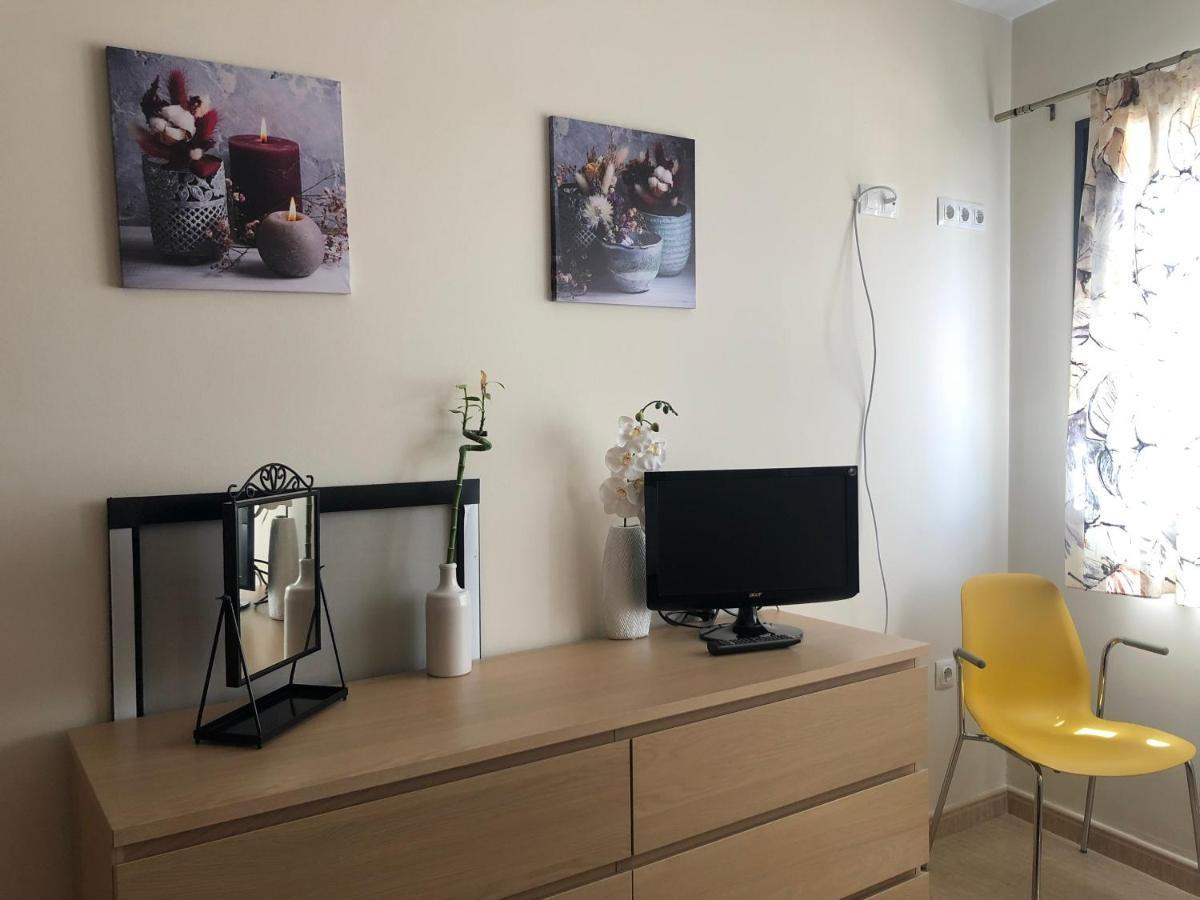 Bright, Modern Apartment In The Heart Of Arrecife Ngoại thất bức ảnh
