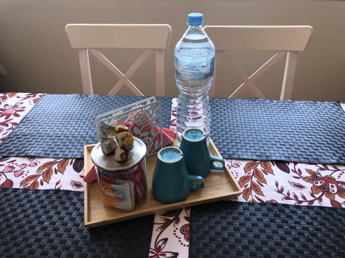 Bright, Modern Apartment In The Heart Of Arrecife Ngoại thất bức ảnh